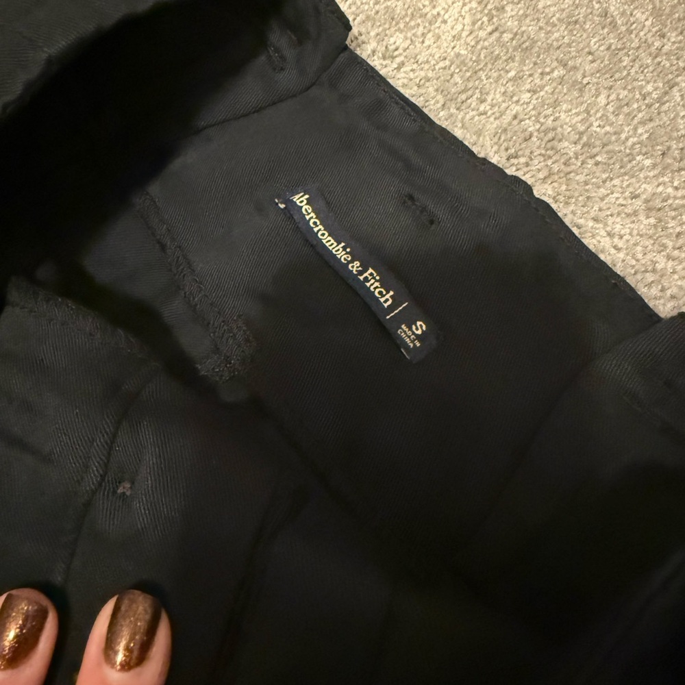 Abercrombie & Fitch Black Wide-Leg Pants with Wooden Button Accents Size S - Picture 7 of 7